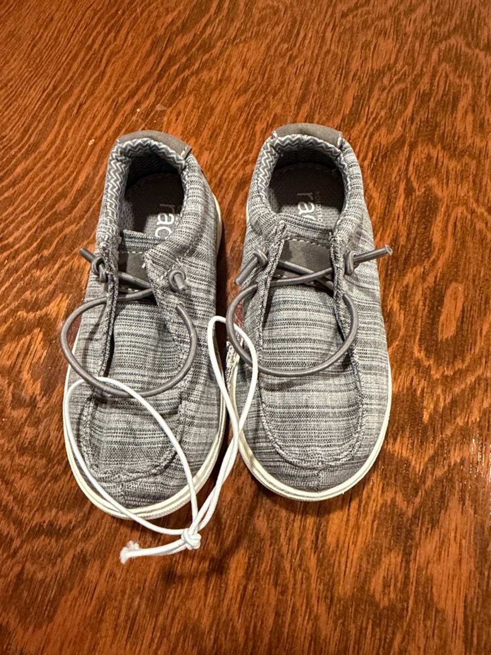 Gray Knit Kids Slip-On Sneakers with Elastic Laces 7T NWT